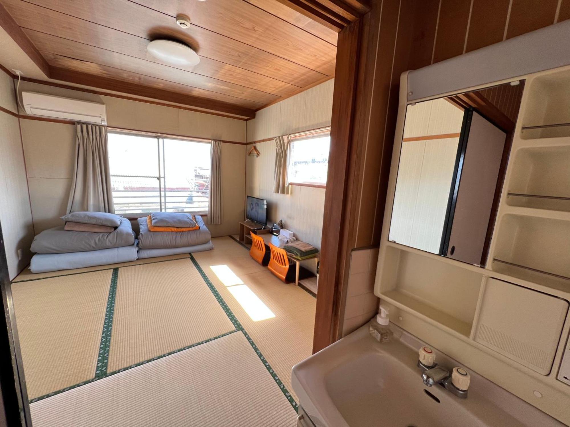 Hostel Oe Yoshinogawa Ngoại thất bức ảnh